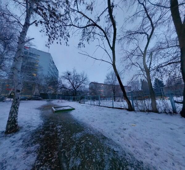 Отделение Уральского Банка Реконструкции и Развития в Кургане, улица Коли Мяготина 56