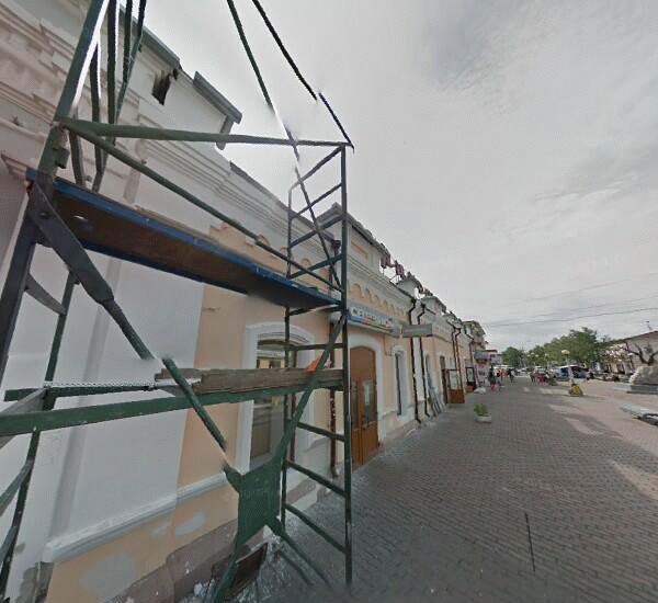 Отделение Азиатско-Тихоокеанского банка в Улан-Удэ, ул. Ленина,  д. 27