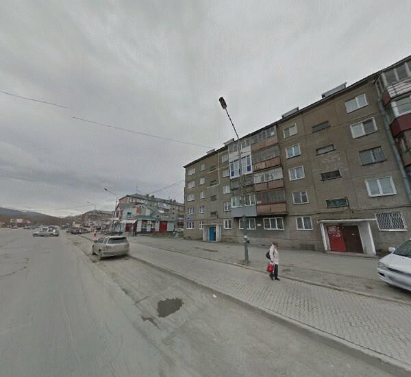 Отделение Сбербанка России в Южно-Сахалинске, улица Сахалинская 2