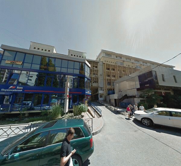 Отделение Уральского Банка Реконструкции и Развития в Сочи, ул. Советская,  д. 42/2