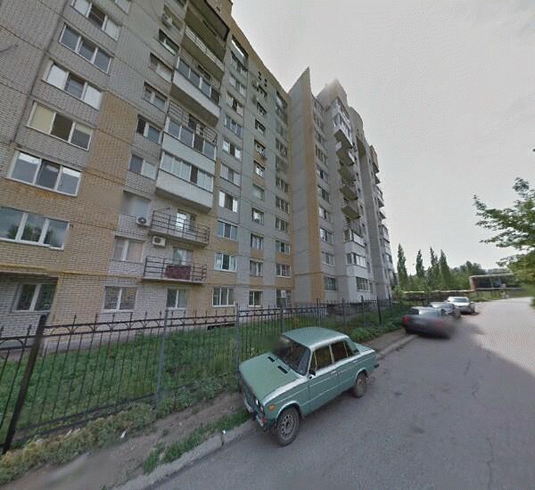 Отделение Уральского Банка Реконструкции и Развития в Саратове, ул. Тархова,  д. 26