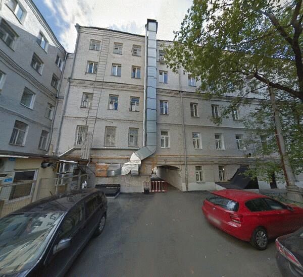 Отделение ЮниКредита в Москве, бул. Зубовский,  д. 29