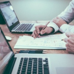 Стали известны наиболее стабильные сферы для работы в РФ