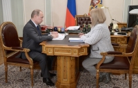 Путин допускает внесение поправок в закон о коллекторах